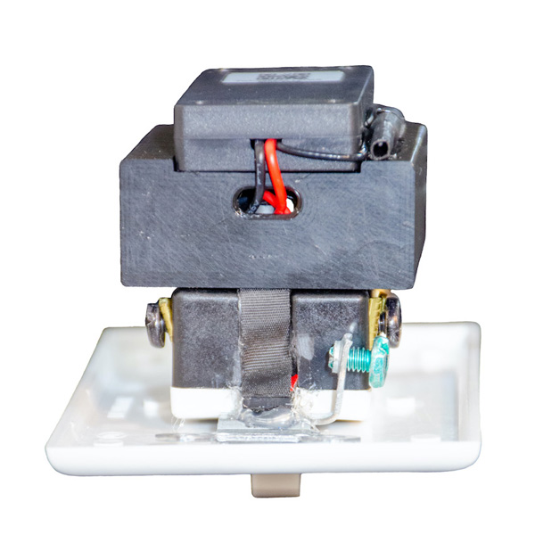 Functional Hardwired Electrical Wall Light Switch With Wifi 4K UHD Camera - Image 3